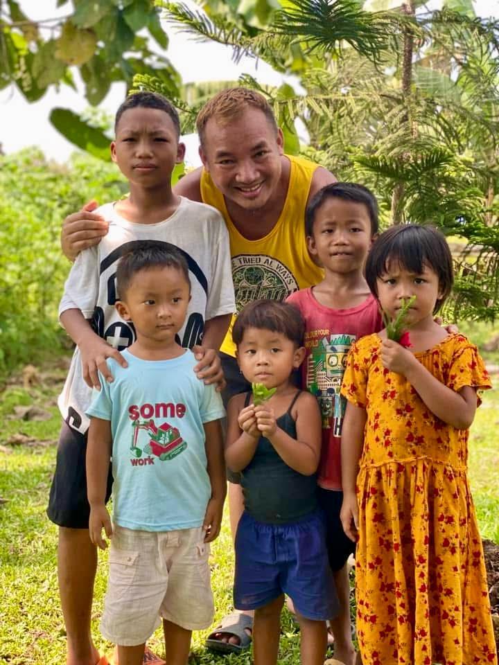 Pastor Simon in Bangladesh